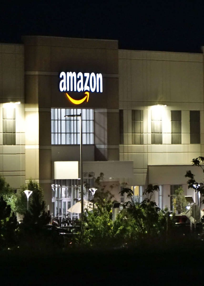 Amazon warehouse in Memphis TN