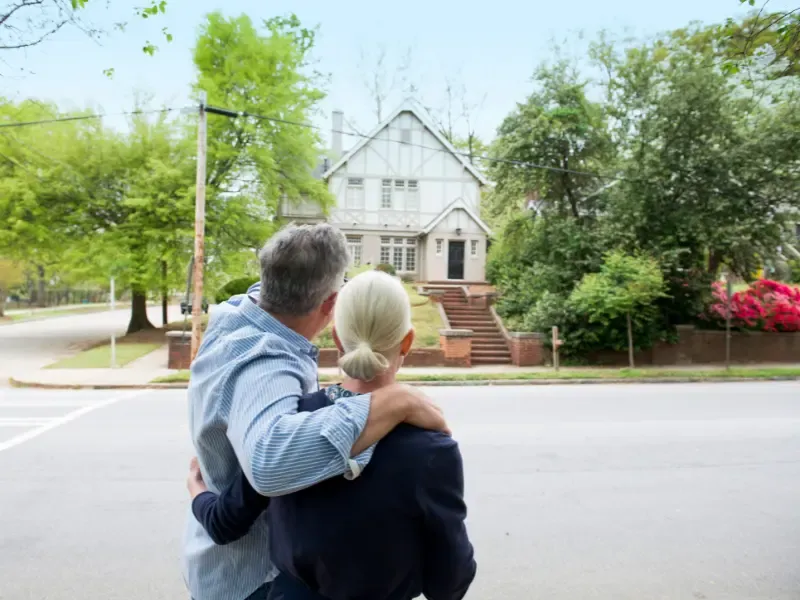 People looking for homes.